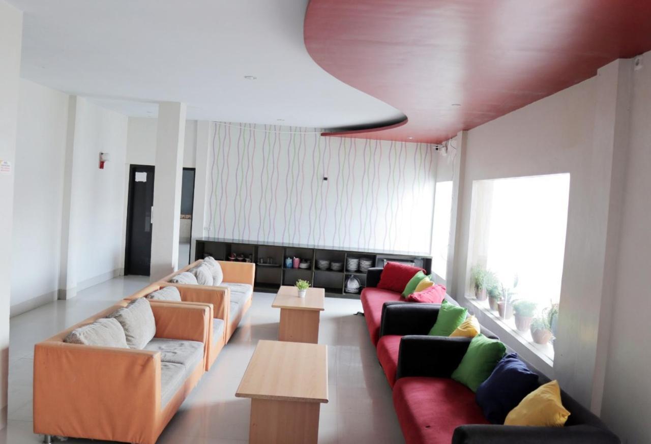 Reddoorz @ Pasangkayu Mamuju Utara Hotel Luaran gambar